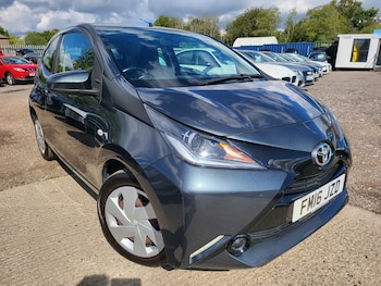 Used Toyota AYGO 2016 for sale - 76526049: Photo