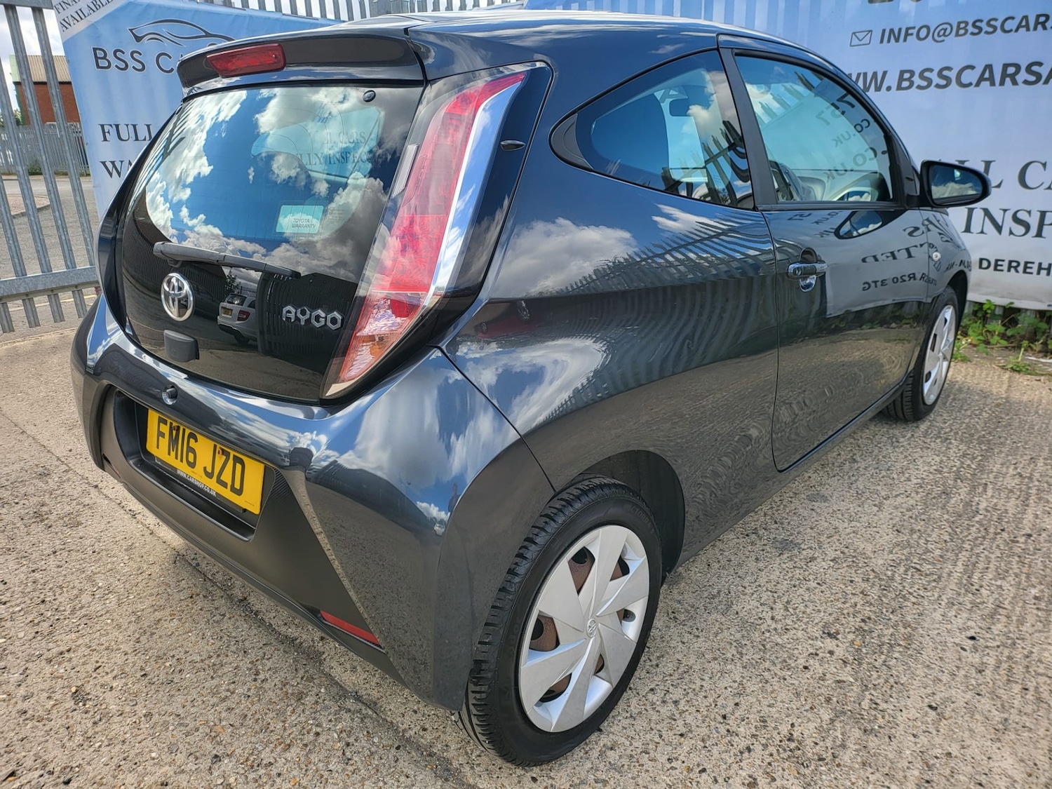 Used Toyota AYGO 2016 for sale - 76526049: Photo 5