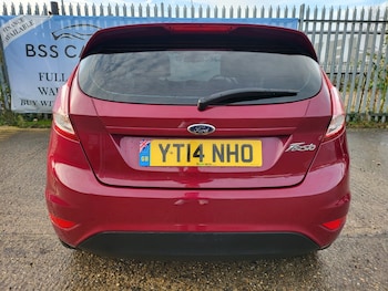 Used Ford Fiesta 2014 for sale - 78467776: Photo