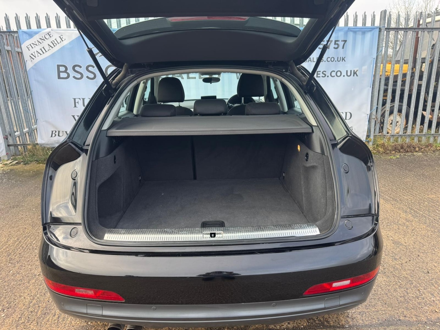 Used Audi Q3 2013 for sale - 77717988: Photo 10