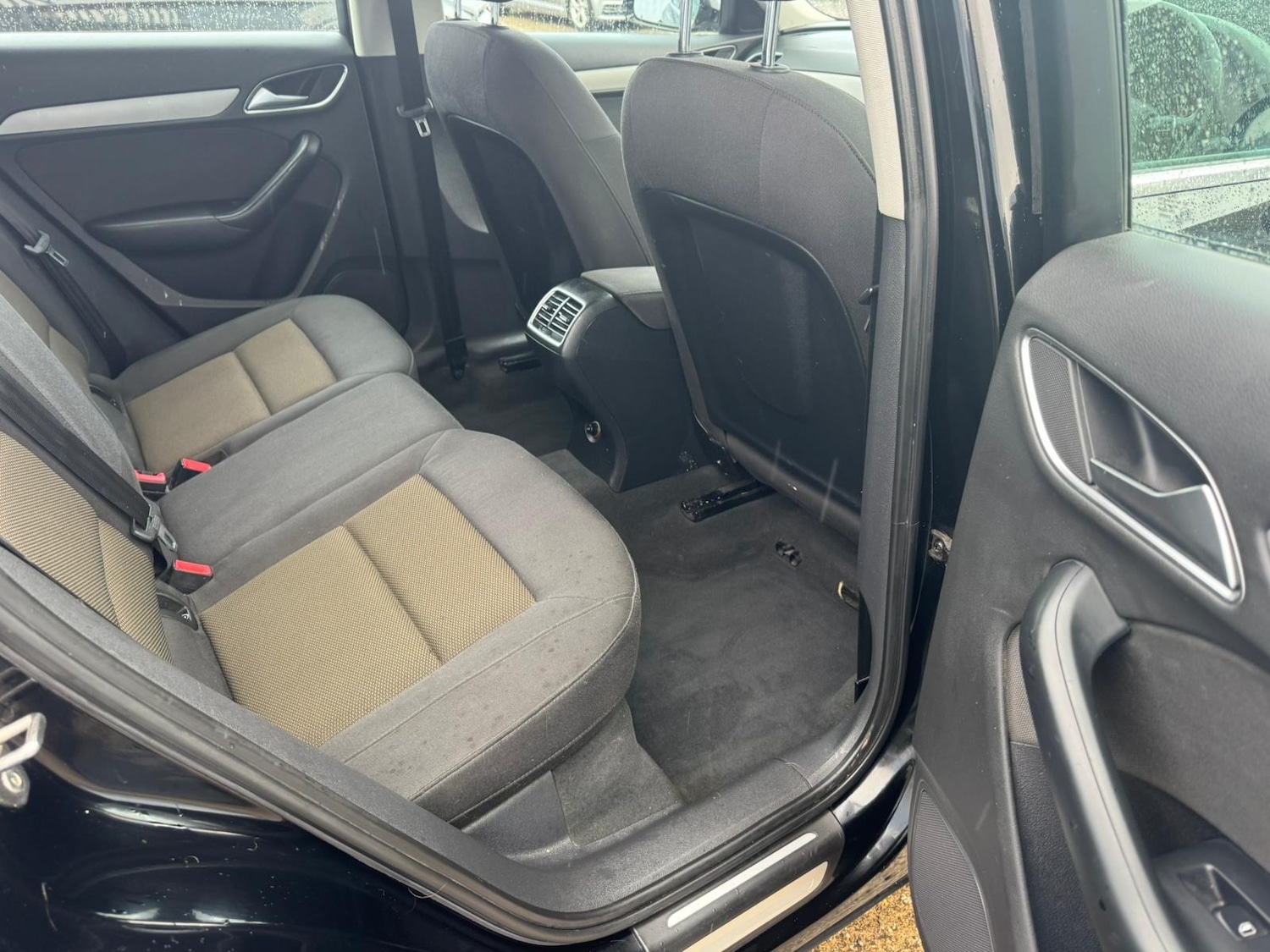 Used Audi Q3 2013 for sale - 77717988: Photo 17