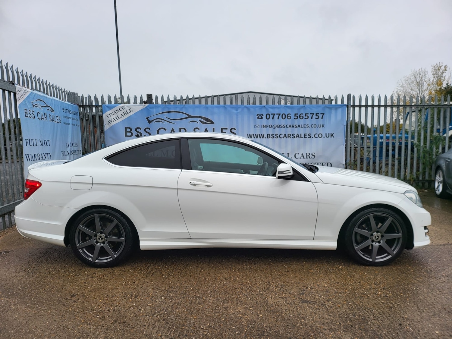 Used Mercedes-Benz C Class 2014 for sale - 76566706: Photo 19