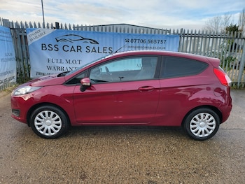 Used Ford Fiesta 2014 for sale - 77603757: Photo