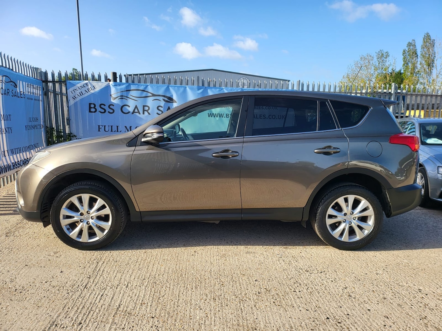 Used Toyota RAV4 2013 for sale - 77002275: Photo 23