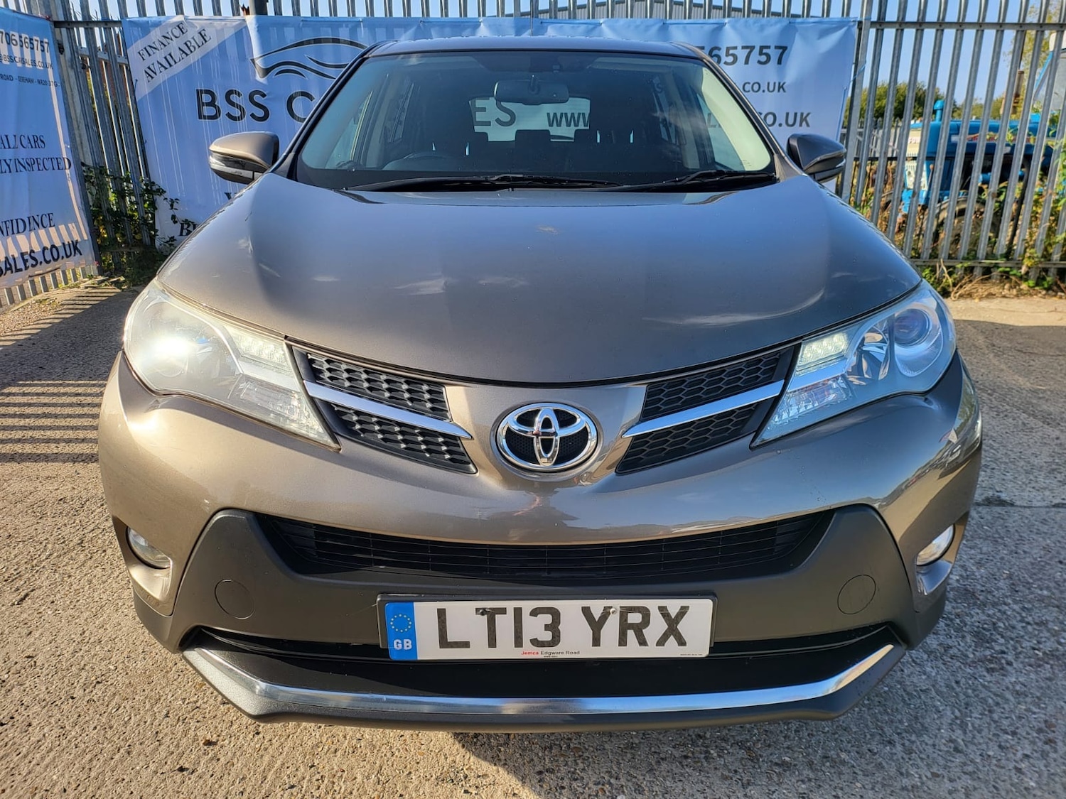 Used Toyota RAV4 2013 for sale - 77002275: Photo 26