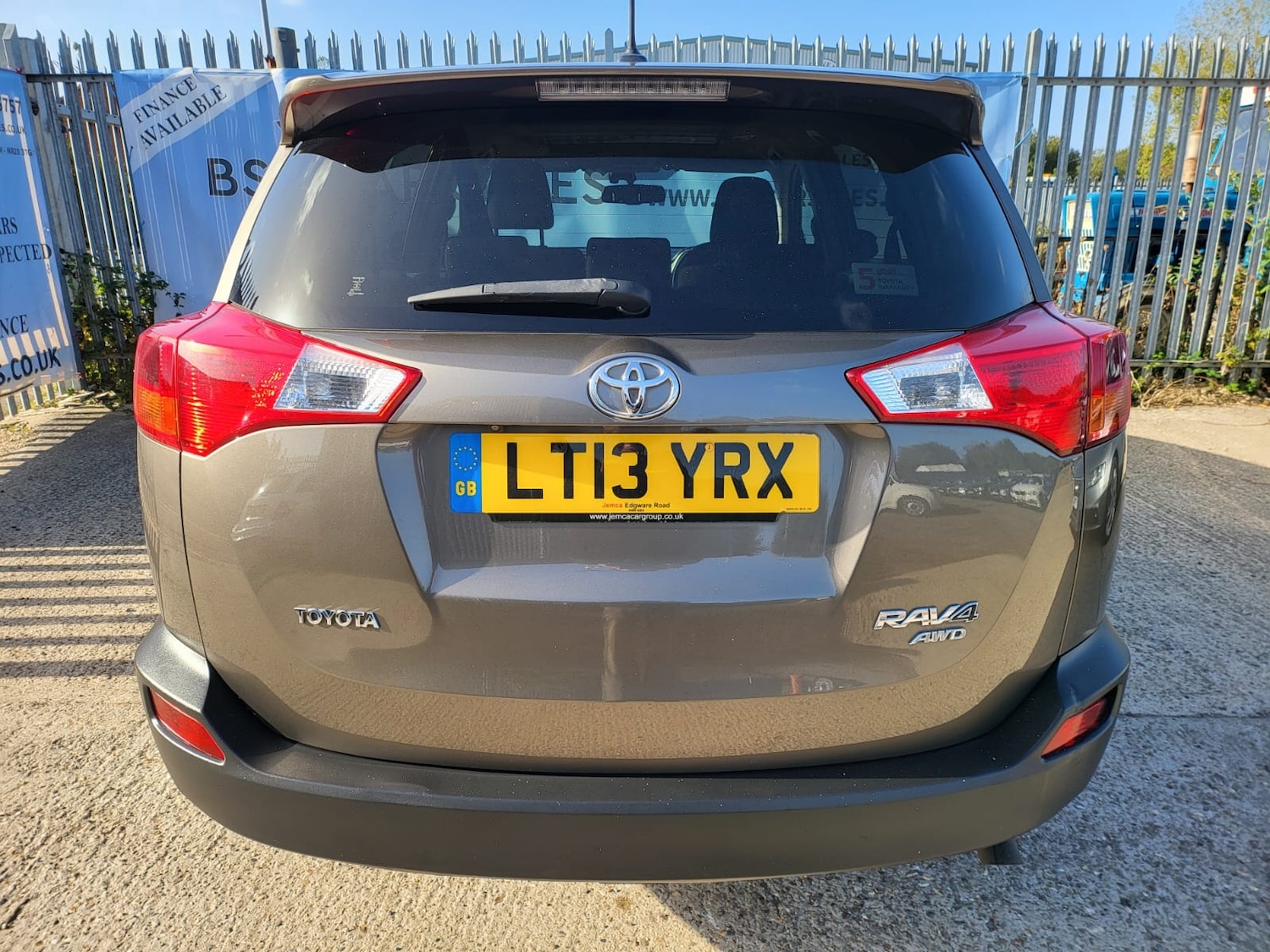 Used Toyota RAV4 2013 for sale - 77002275: Photo 27