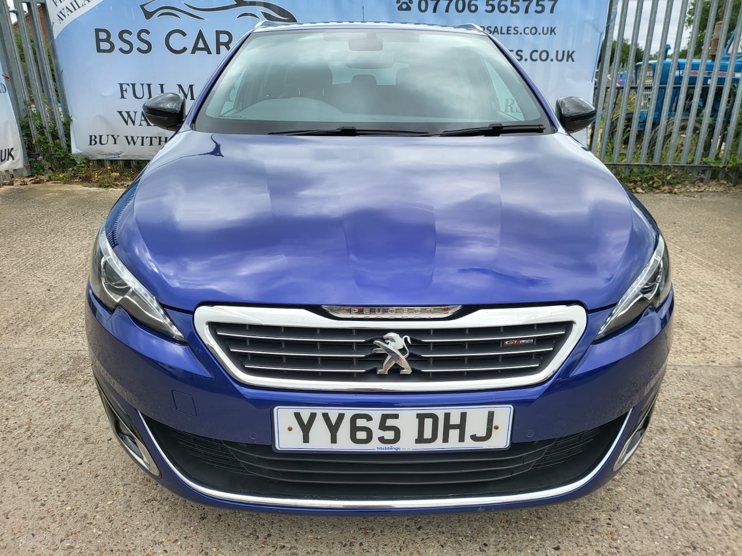 Used Peugeot 308 2015 for sale - 76531244: Photo 26