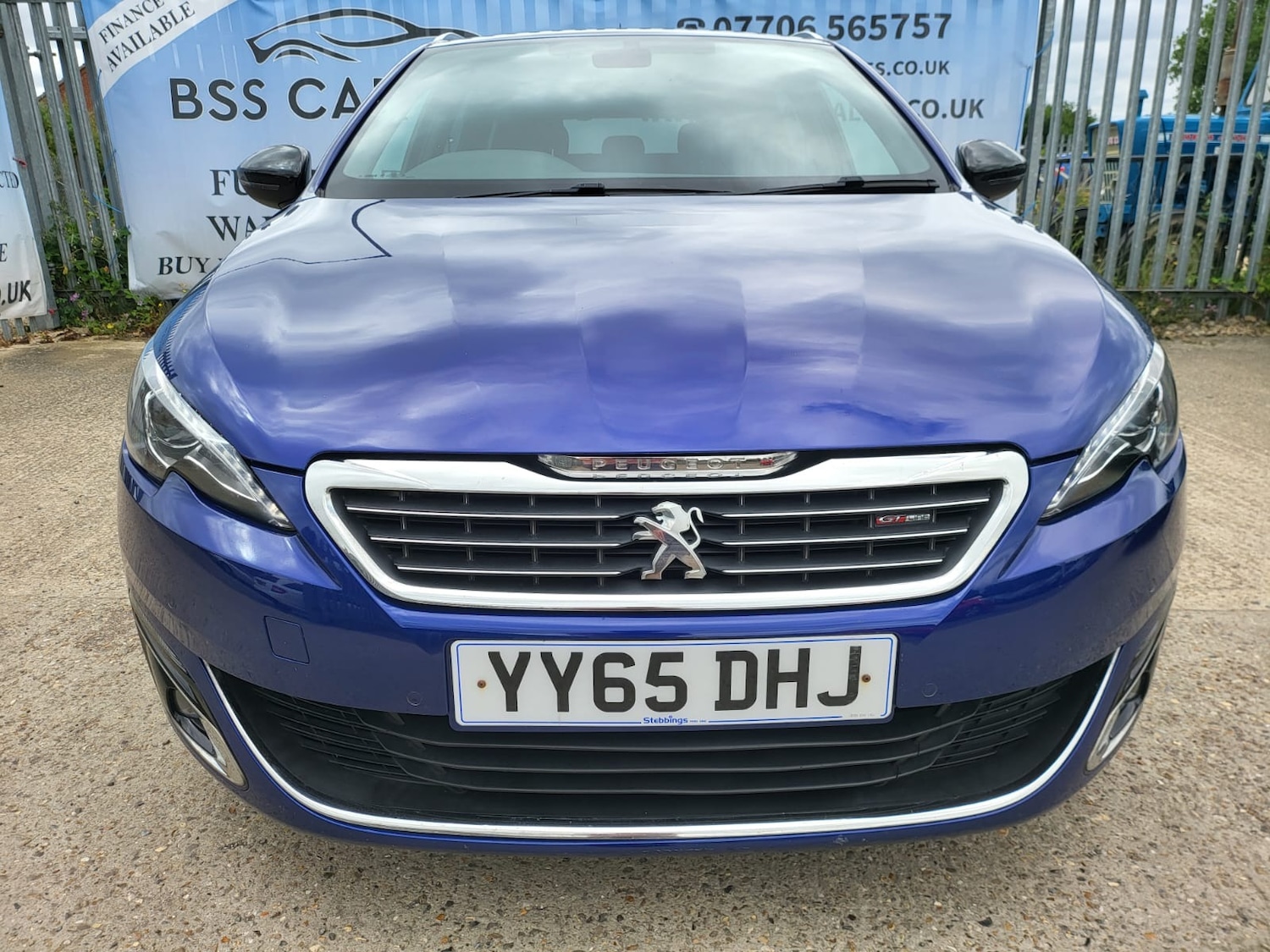 Used Peugeot 308 2015 for sale - 76531244: Photo 7
