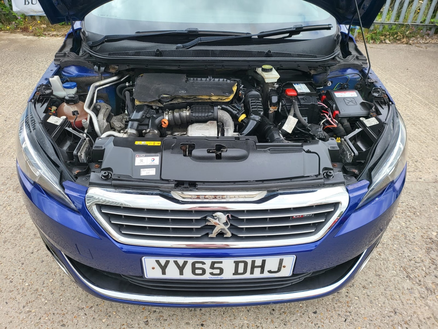 Used Peugeot 308 2015 for sale - 76531244: Photo 9