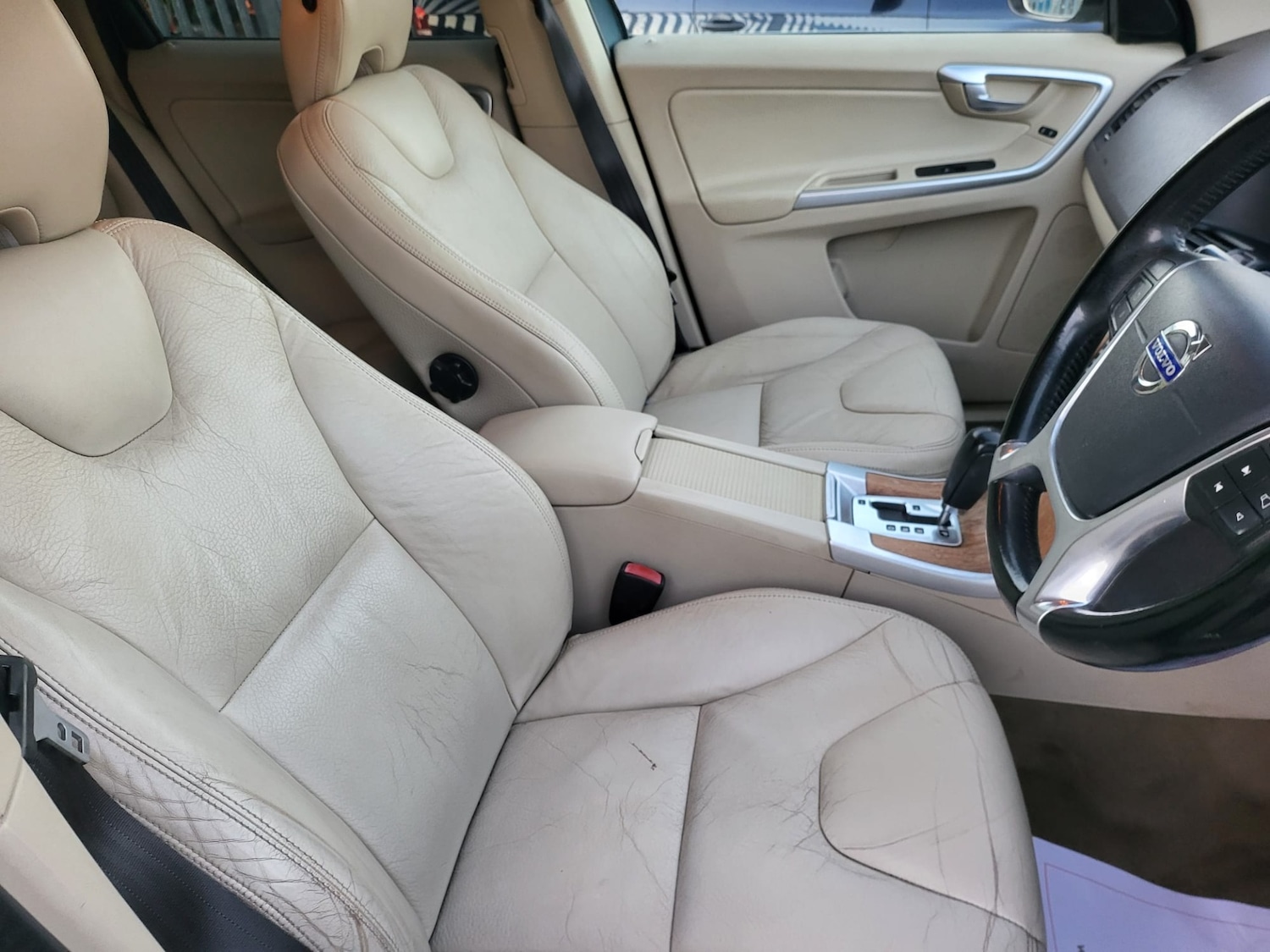 Used Volvo XC60 2009 for sale - 76526153: Photo 12