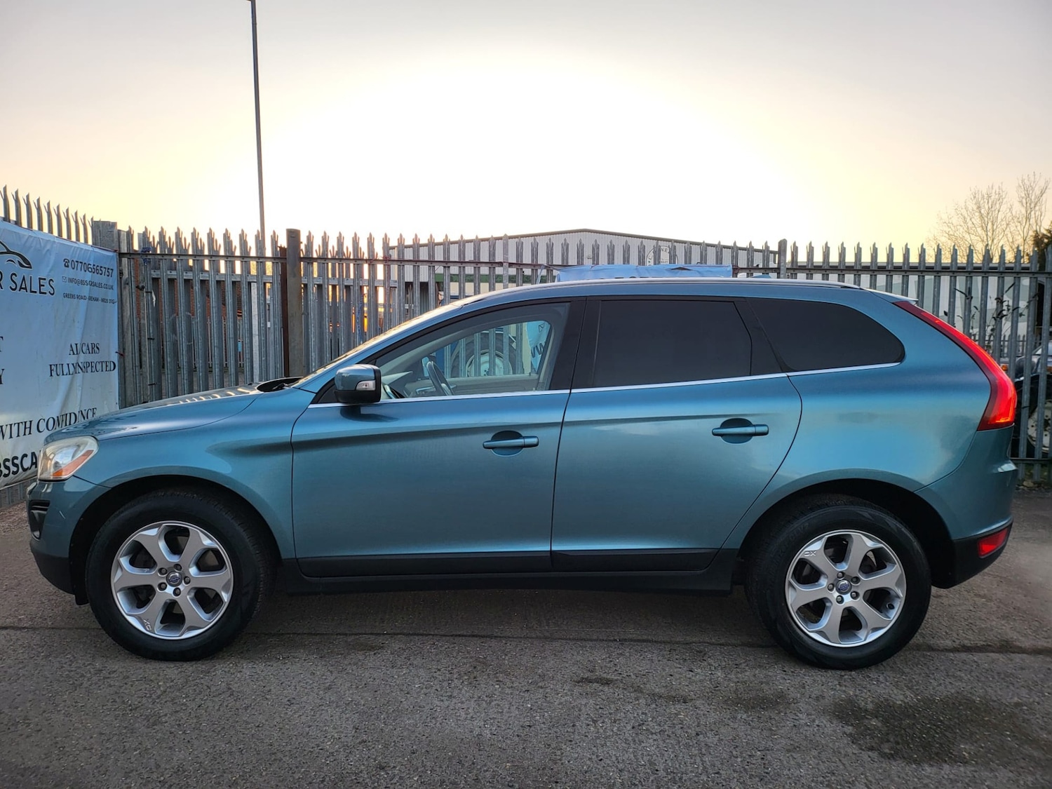 Used Volvo XC60 2009 for sale - 76526153: Photo 23