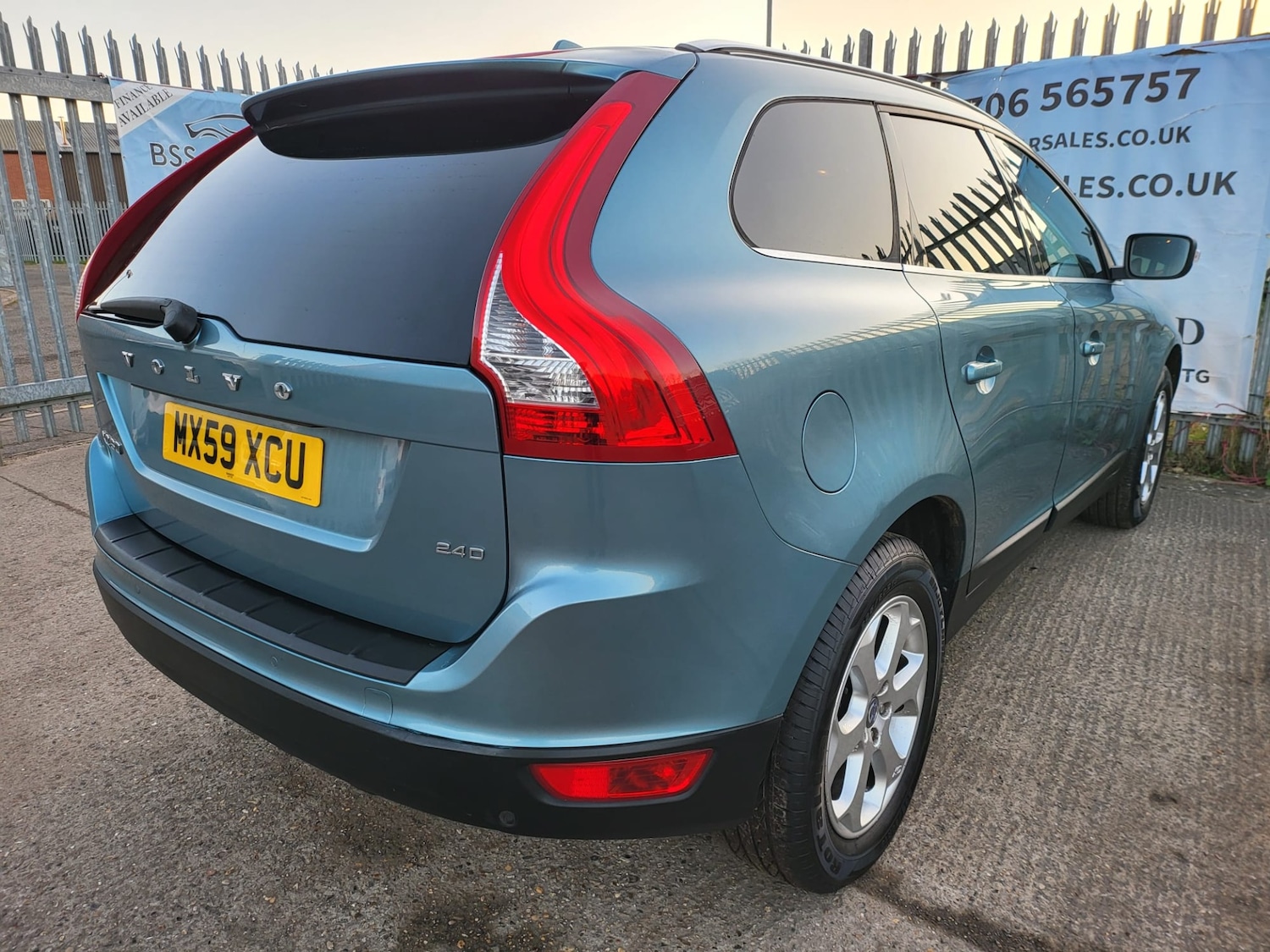 Used Volvo XC60 2009 for sale - 76526153: Photo 5