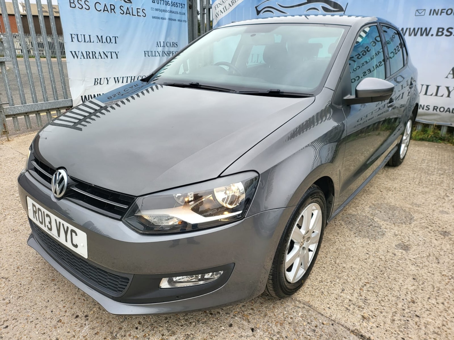 Used Volkswagen Polo 2013 for sale - 76565700: Photo 2