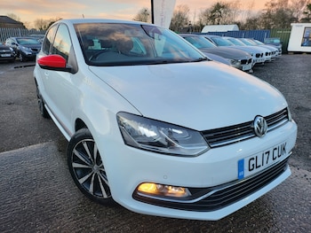 Used Volkswagen Polo 2017 for sale - 78011909: Photo