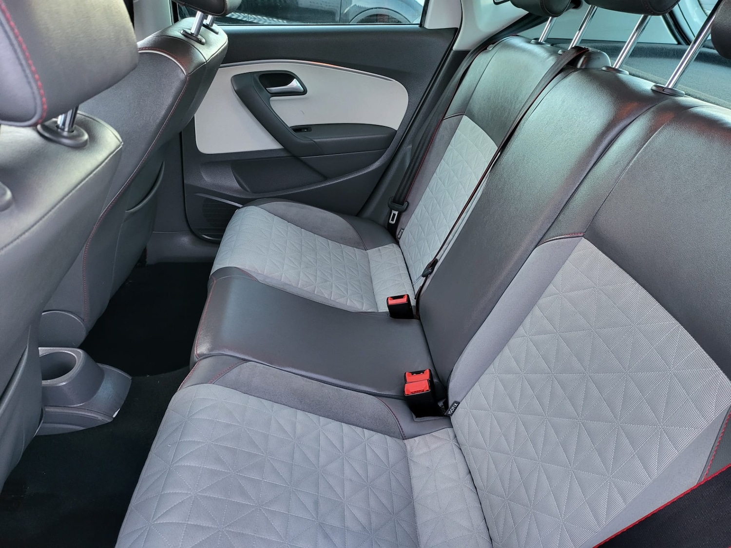 Used Volkswagen Polo 2017 for sale - 78011909: Photo 24