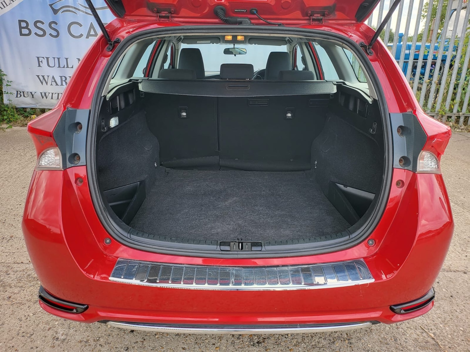 Used Toyota Auris 2015 for sale - 76908135: Photo 10