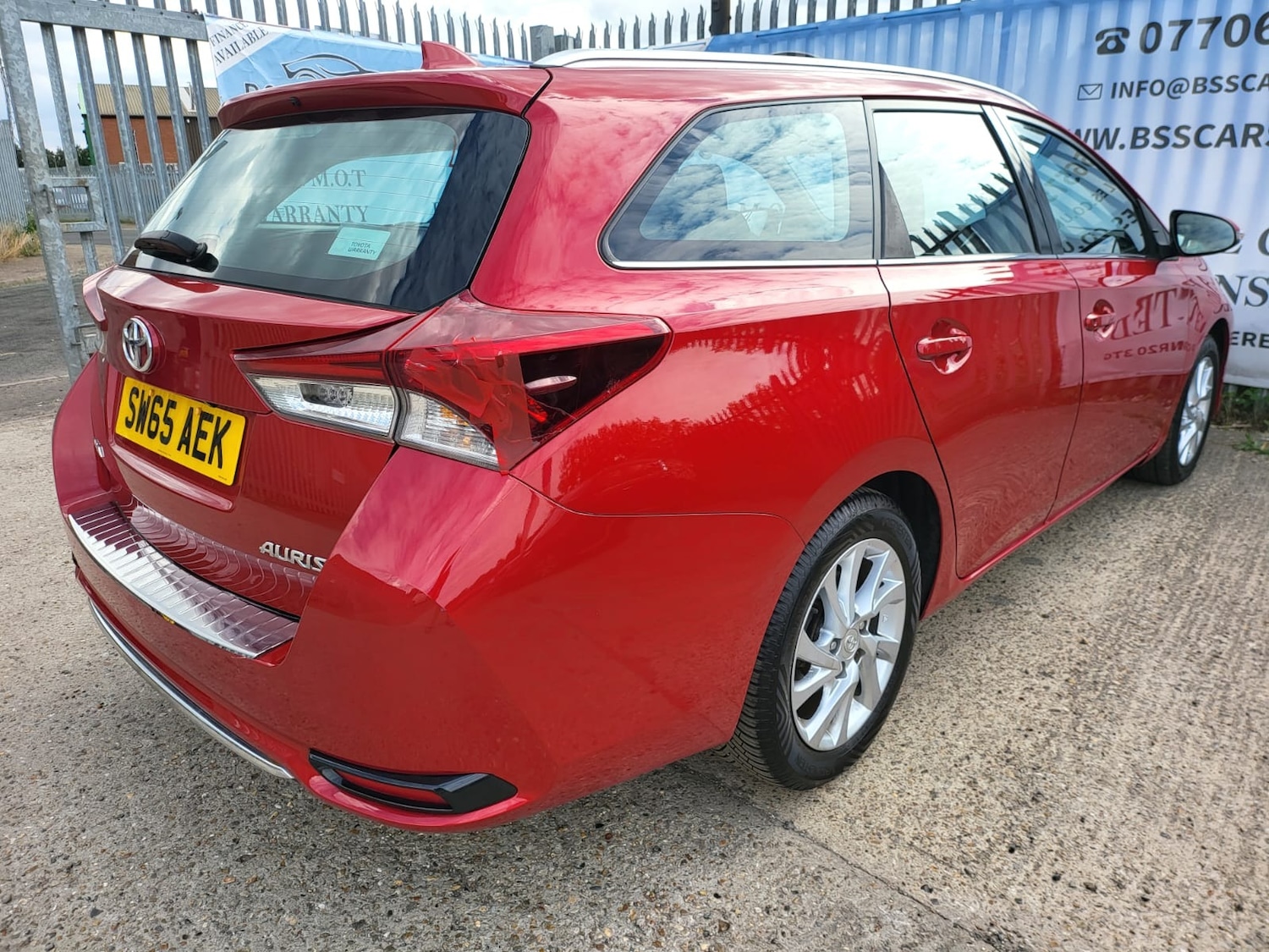 Used Toyota Auris 2015 for sale - 76908135: Photo 24