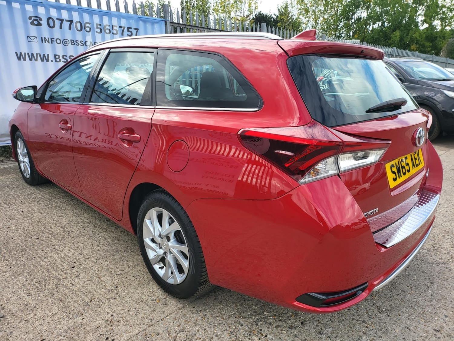 Used Toyota Auris 2015 for sale - 76908135: Photo 25