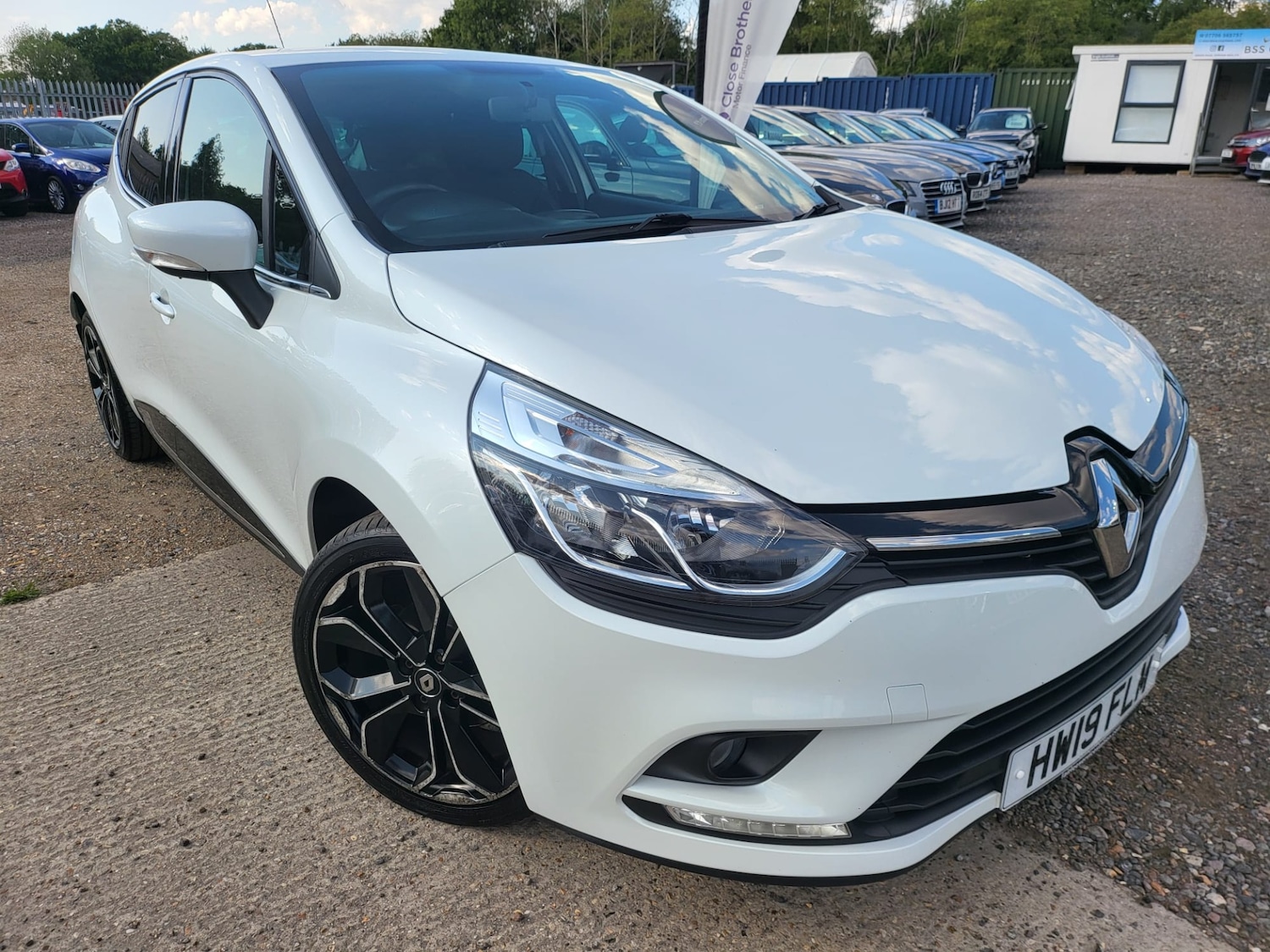 Used Renault Clio 2019 for sale - 76534086: Photo 1