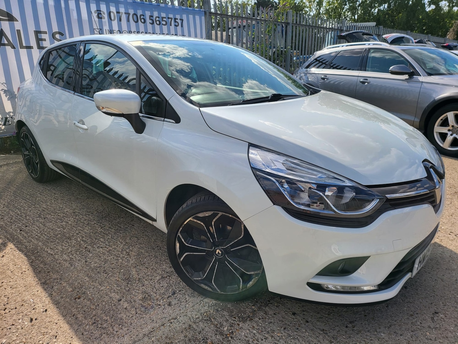 Used Renault Clio 2019 for sale - 76534086: Photo 20