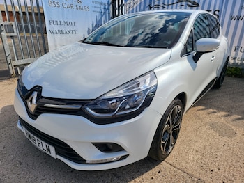 Used Renault Clio 2019 for sale - 76534086: Photo