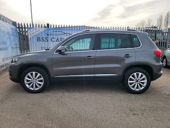 Used Volkswagen Tiguan 2014 for sale - 77864918: Photo