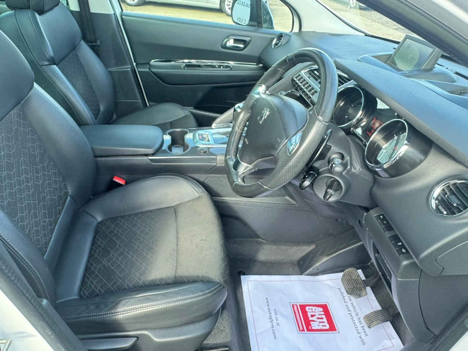 Used Peugeot 3008 2014 for sale - 77844619: Photo 12