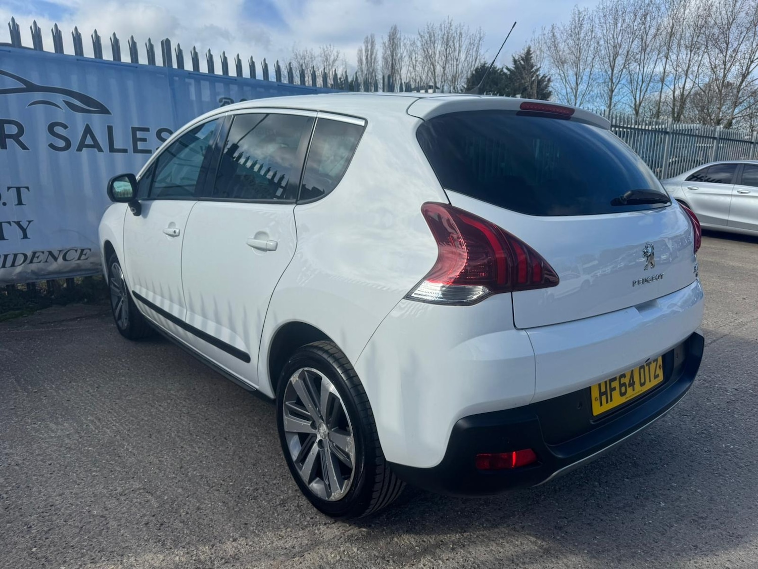 Used Peugeot 3008 2014 for sale - 77844619: Photo 6
