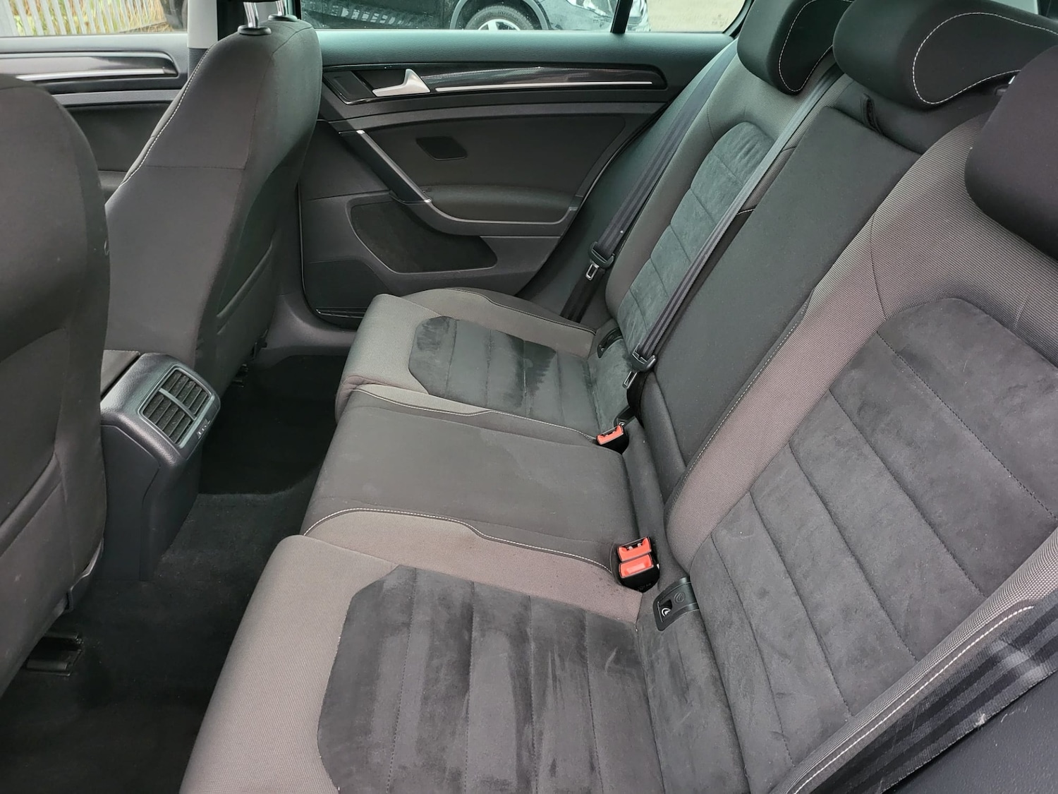 Used Volkswagen Golf 2014 for sale - 77079039: Photo 18