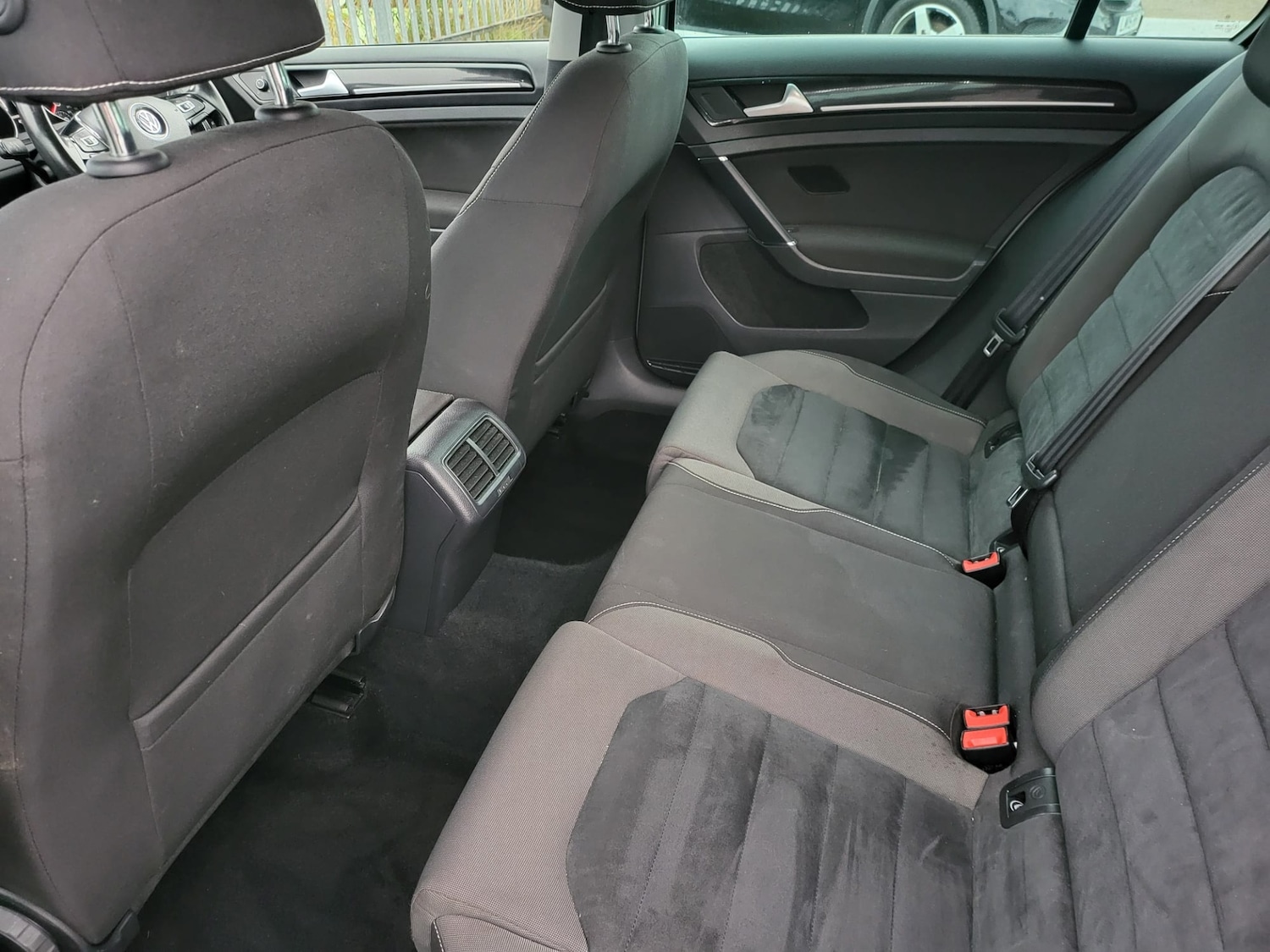 Used Volkswagen Golf 2014 for sale - 77079039: Photo 19