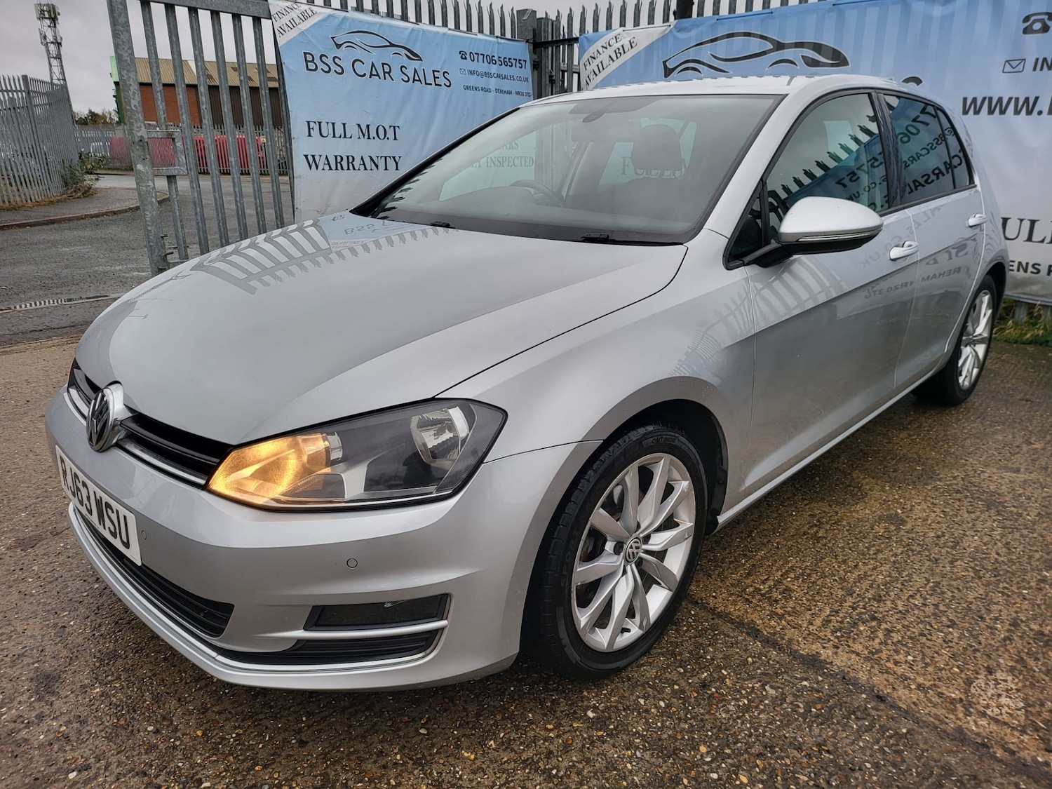 Used Volkswagen Golf 2014 for sale - 77079039: Photo 21