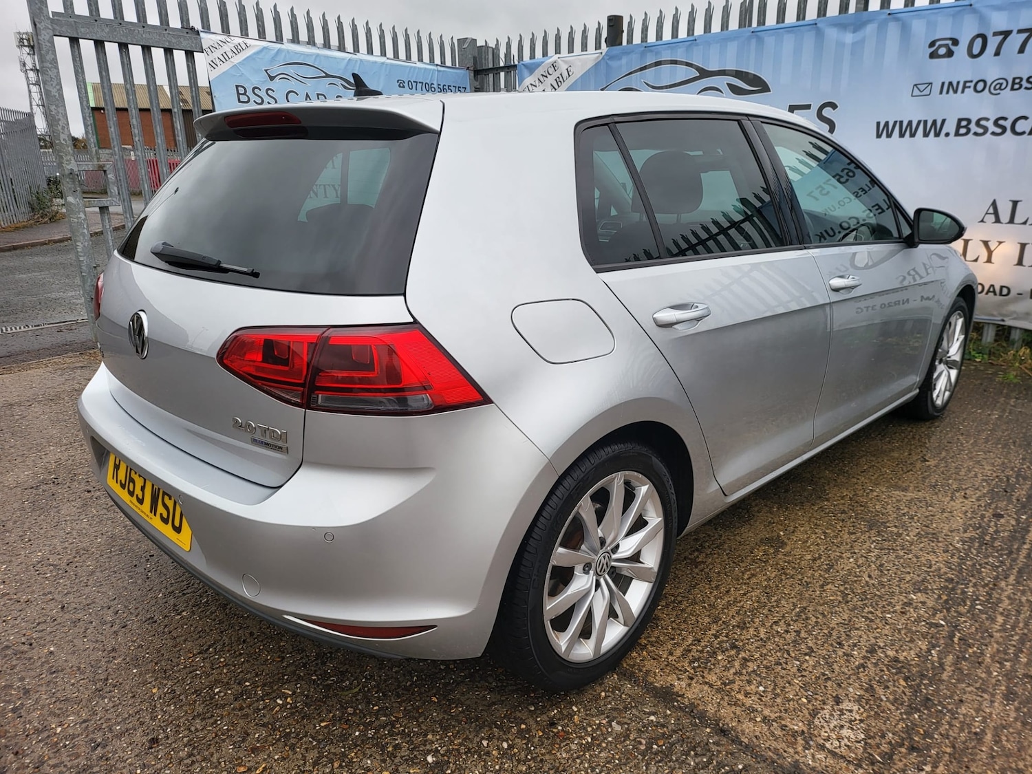 Used Volkswagen Golf 2014 for sale - 77079039: Photo 24
