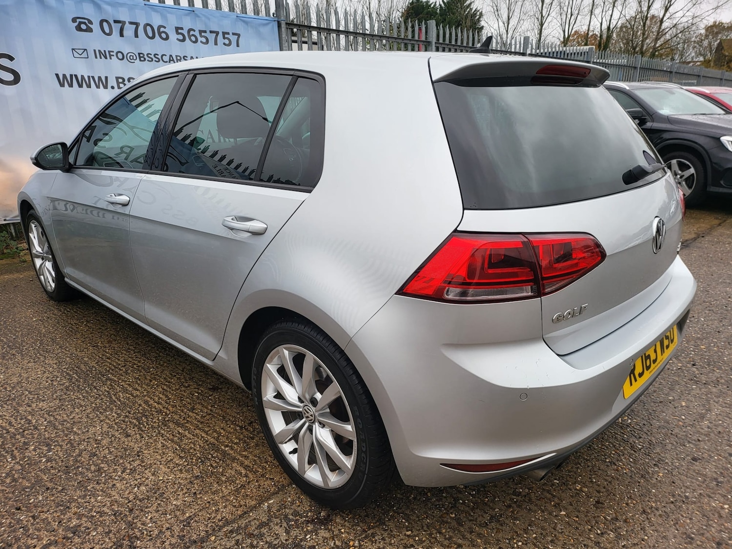 Used Volkswagen Golf 2014 for sale - 77079039: Photo 6