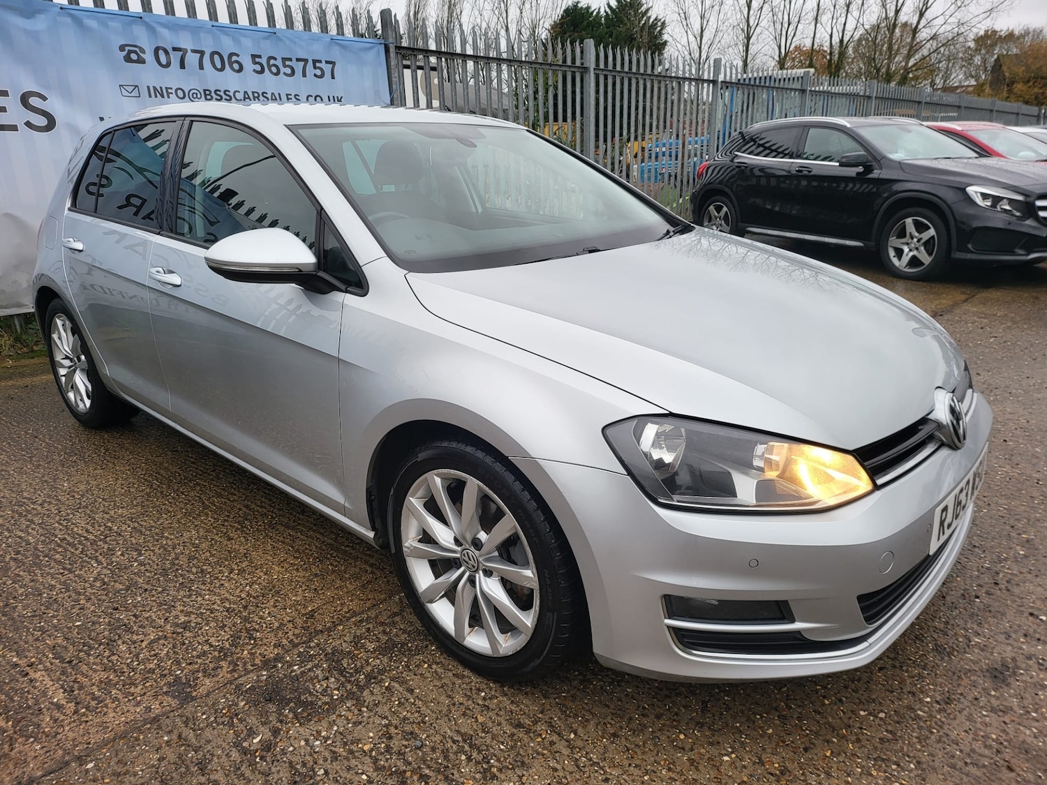 Used Volkswagen Golf 2014 for sale - 77079039: Photo 7