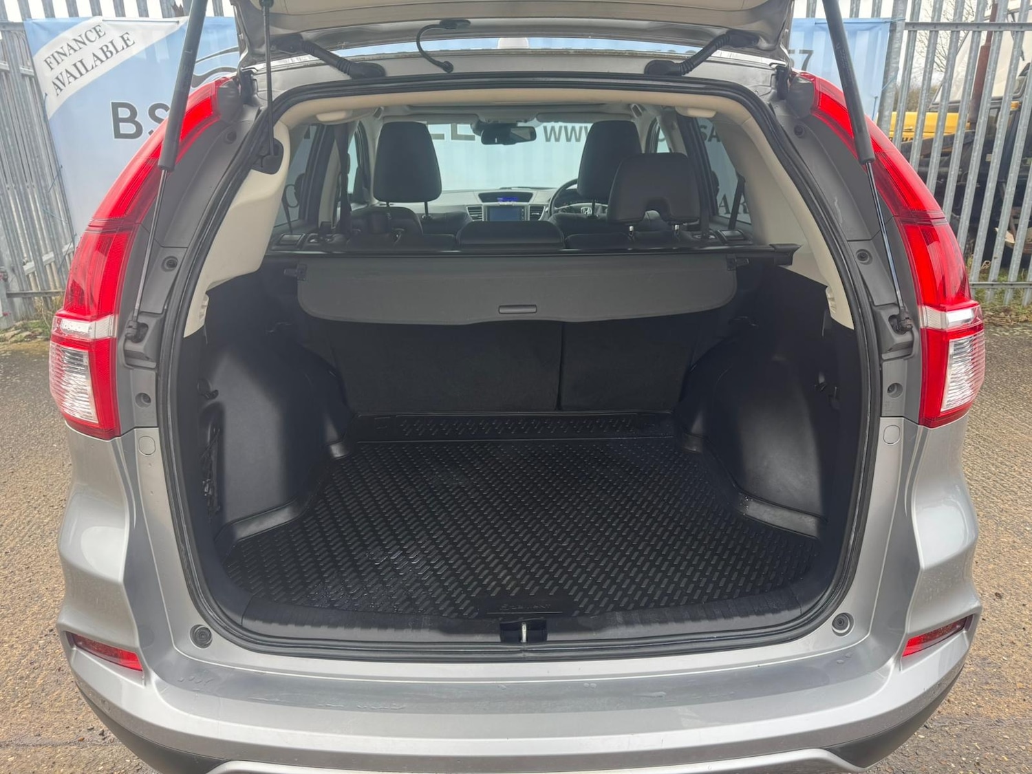 Used Honda CR-V 2017 for sale - 78064679: Photo 13