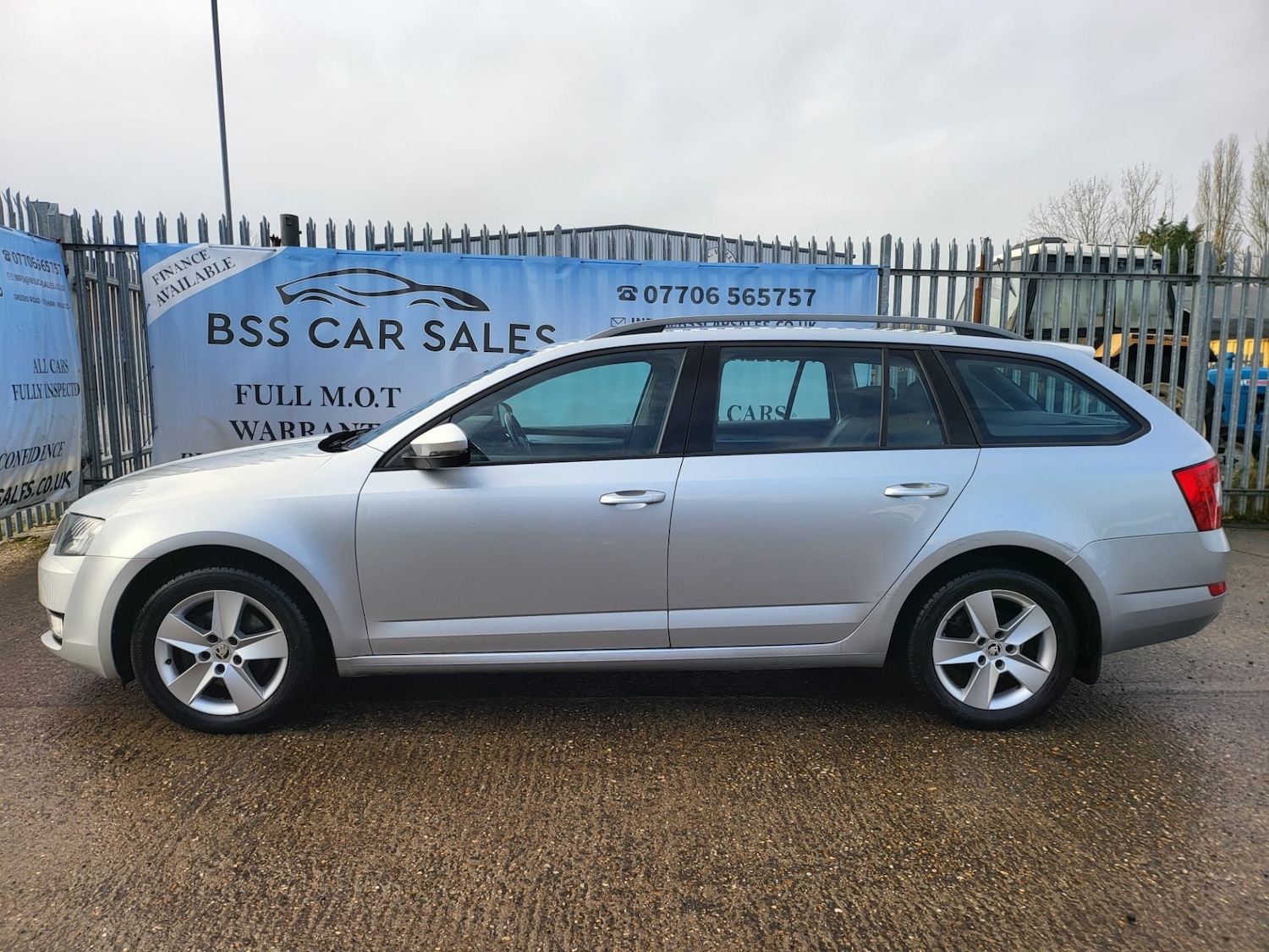 Used Skoda Octavia 2013 for sale - 77460067: Photo 23