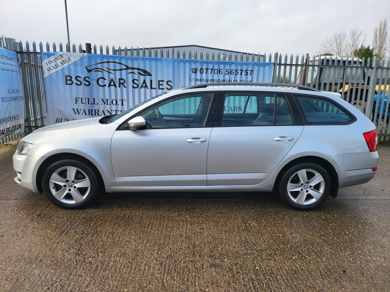 Used Skoda Octavia 2013 for sale - 77460067: Photo 4