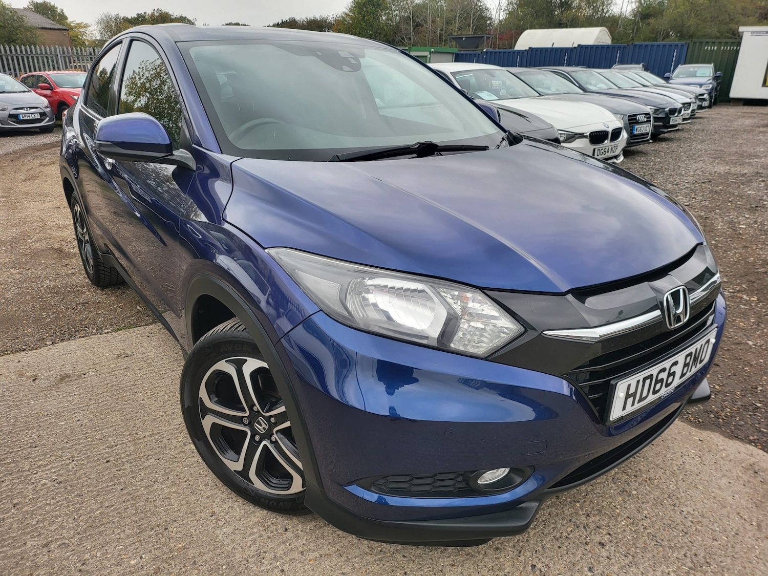 Used Honda HR-V 2016 for sale - 76298949: Photo 1