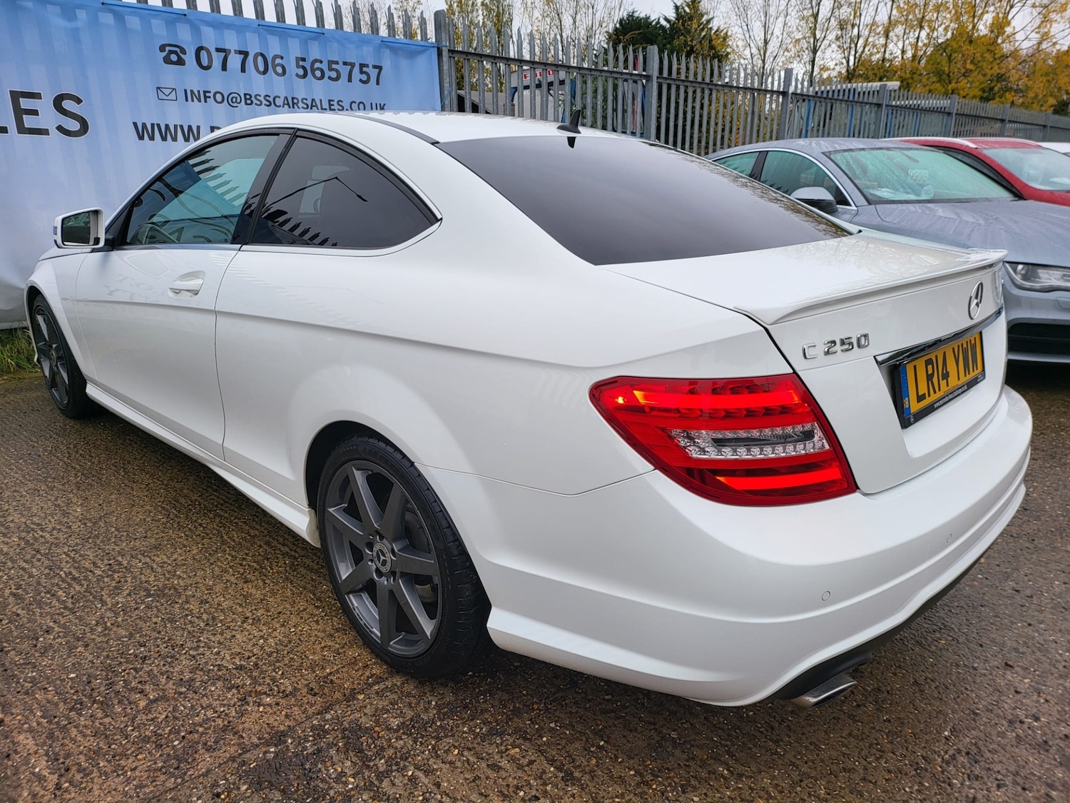 Used Mercedes-Benz C Class 2014 for sale - 76381940: Photo 6