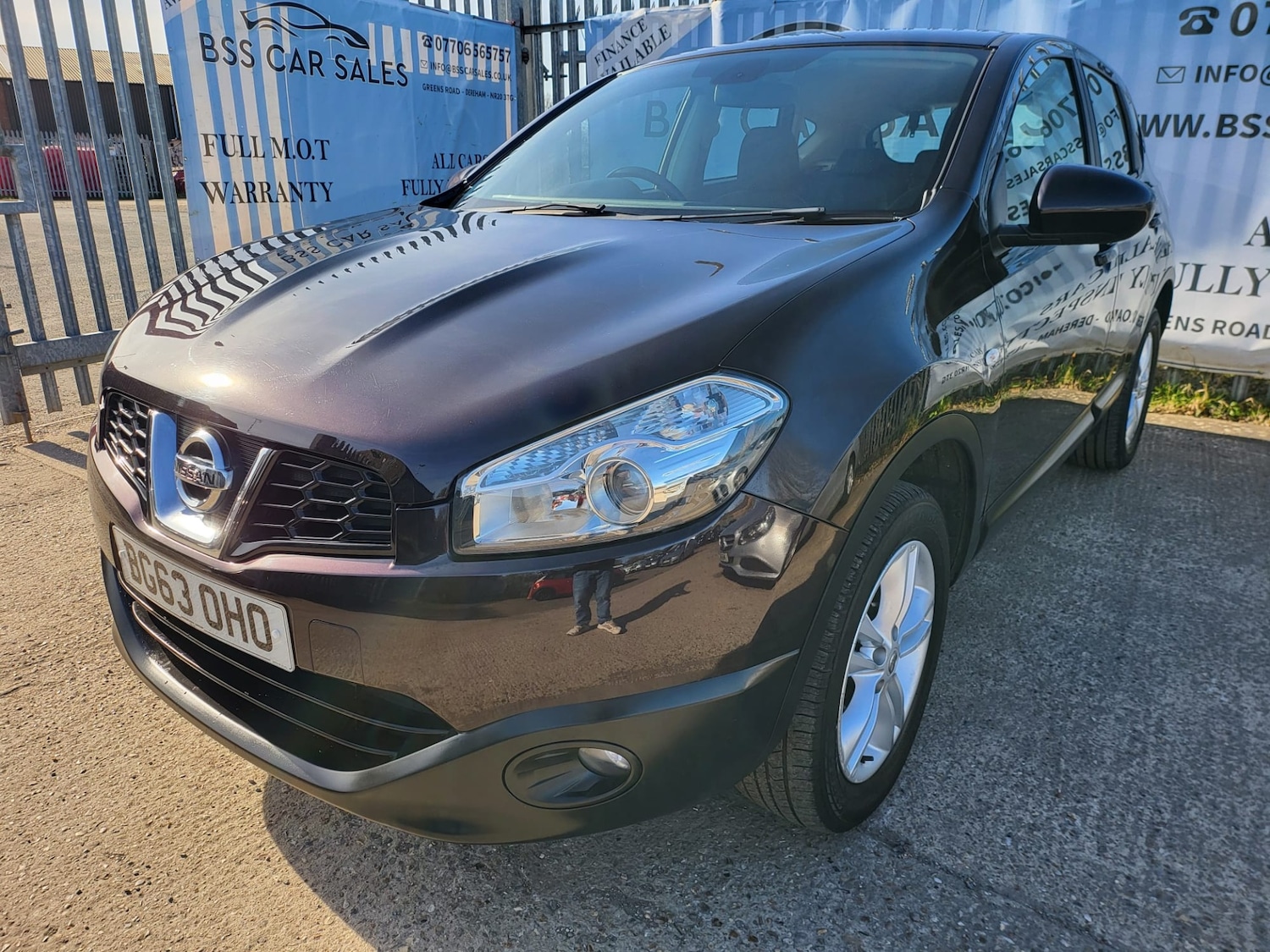 Used Nissan Qashqai 2013 for sale - 77964925: Photo 2