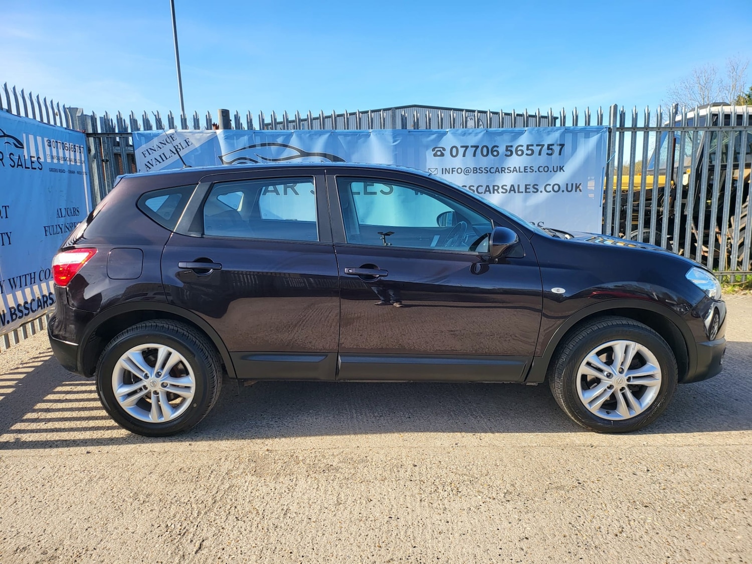 Used Nissan Qashqai 2013 for sale - 77964925: Photo 22