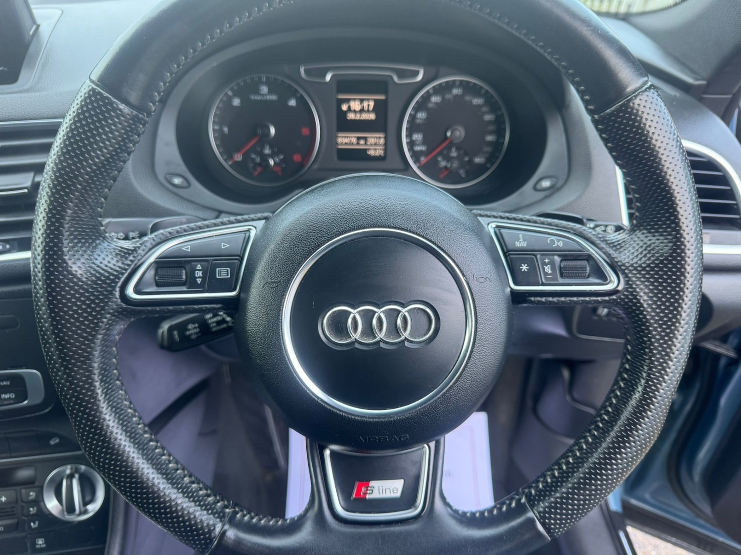 Used Audi Q3 2012 for sale - 78054310: Photo 21