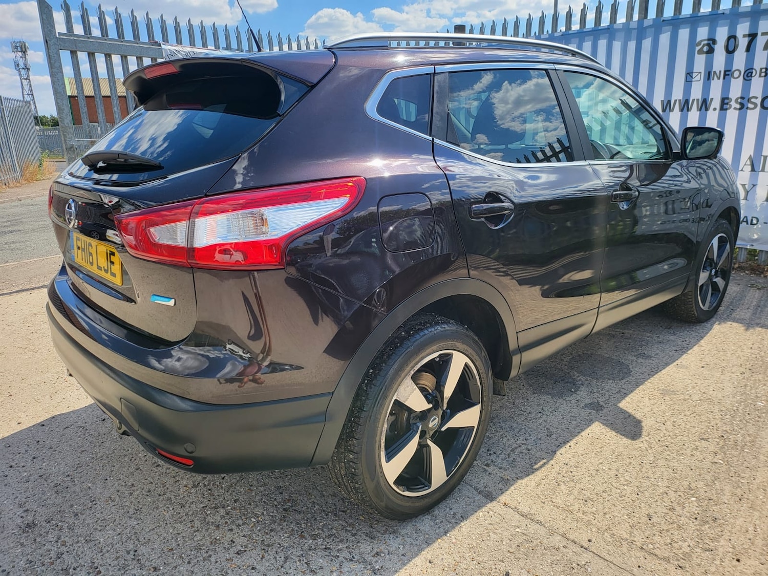 Used Nissan Qashqai 2016 for sale - 77061311: Photo 25