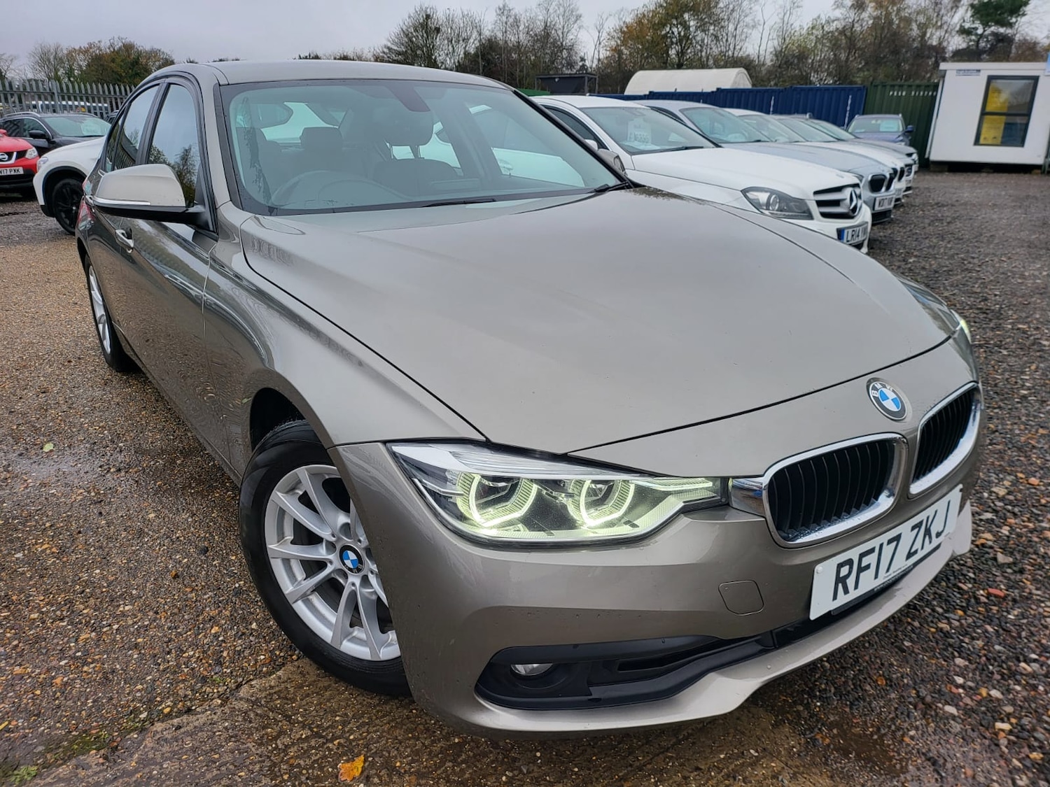 Used BMW 3 Series 2017 for sale - 77568580: Photo 1