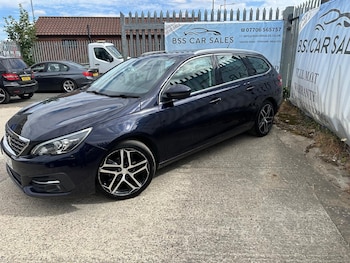 Used Peugeot 308 2017 for sale - 79322423: Photo