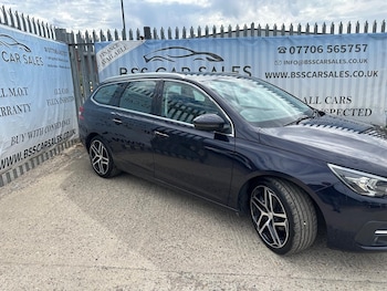 Used Peugeot 308 2017 for sale - 79322423: Photo