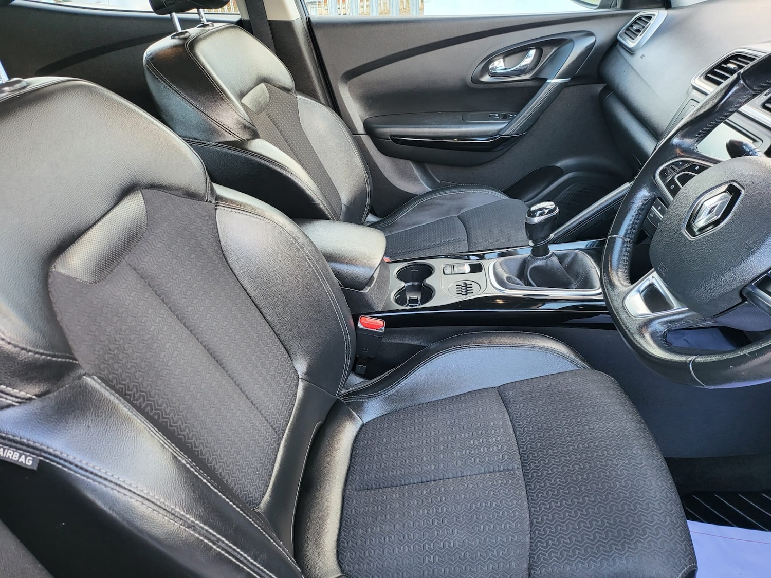 Used Renault Kadjar 2015 for sale - 77557023: Photo 12