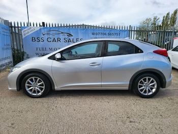 Used Honda Civic 2012 for sale - 75683646: Photo