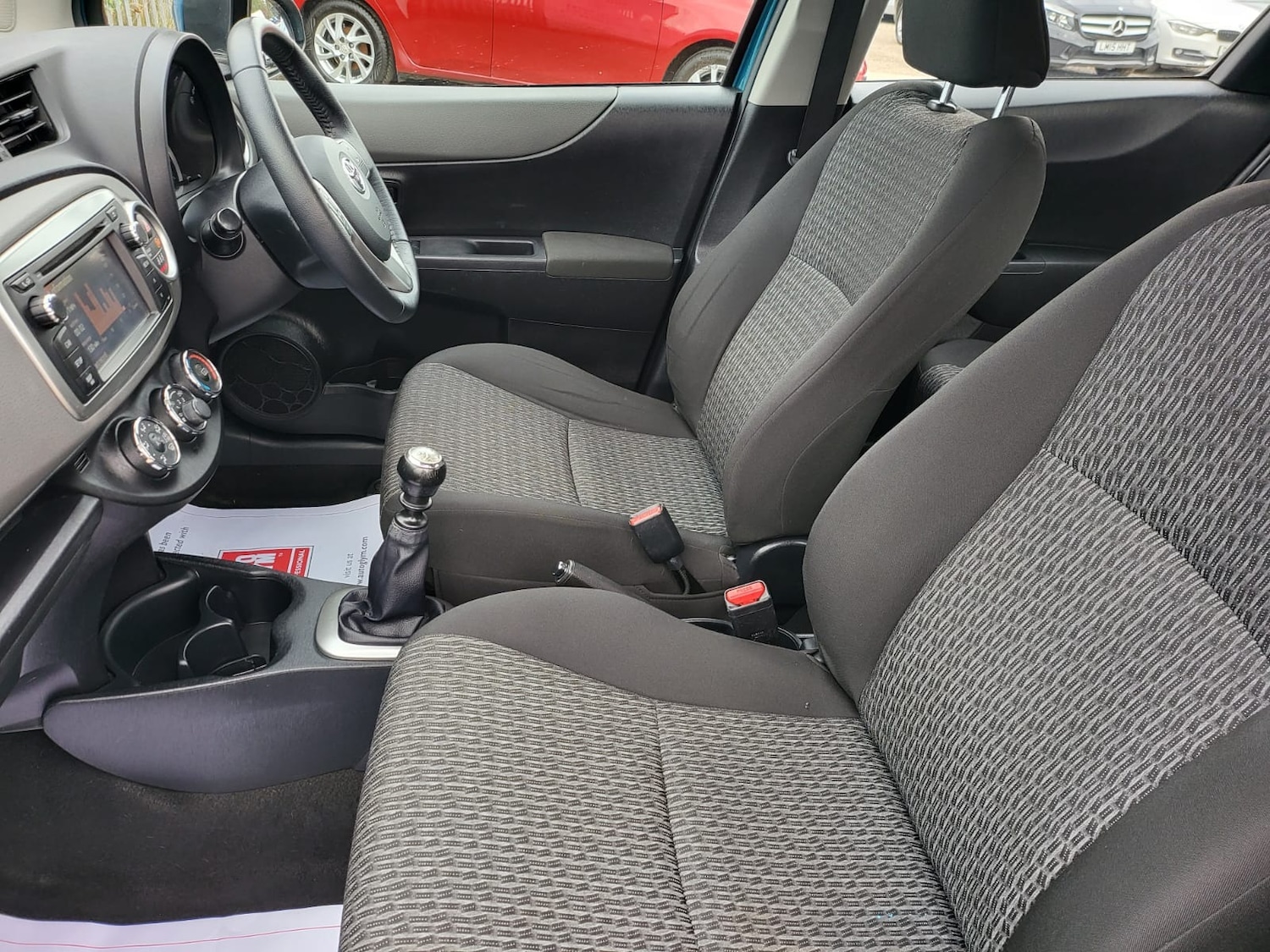 Used Toyota Yaris 2013 for sale - 76299034: Photo 14
