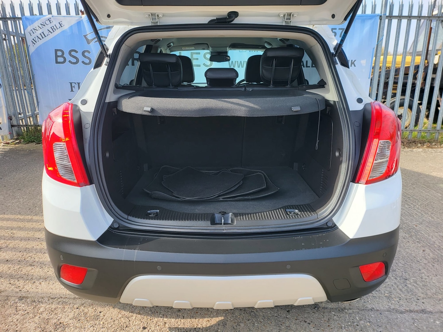 Used Vauxhall Mokka 2016 for sale - 77964983: Photo 10